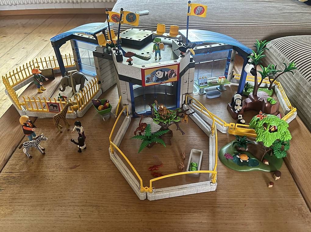 Spielzeuge: ZOO Playmobil 4039 – Gebraucht aus Sugiez von Essenti3L