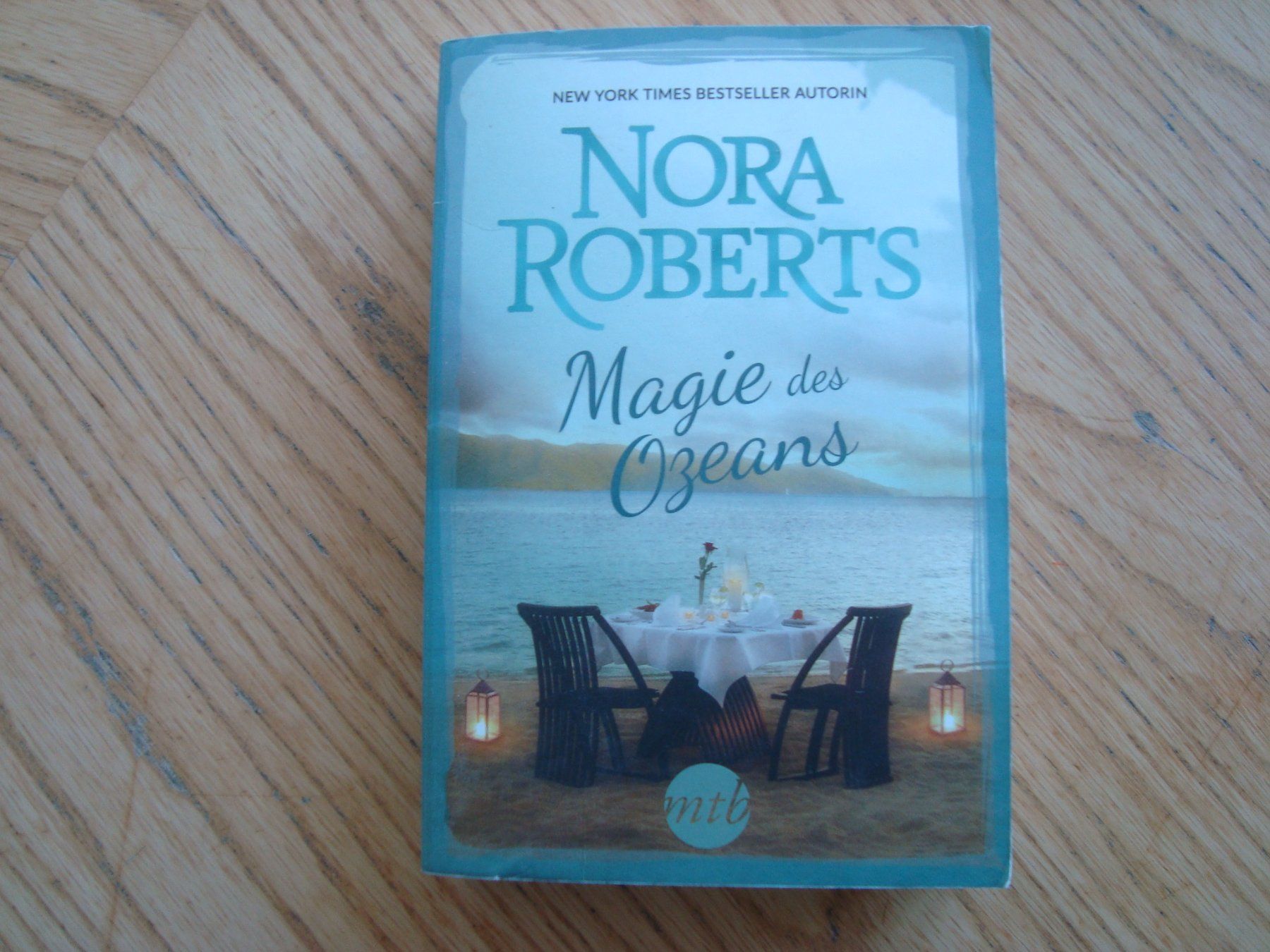 Libri: Nora Roberts (3 Bücher) – Usato da Aesch LU venduto da wysshan 3