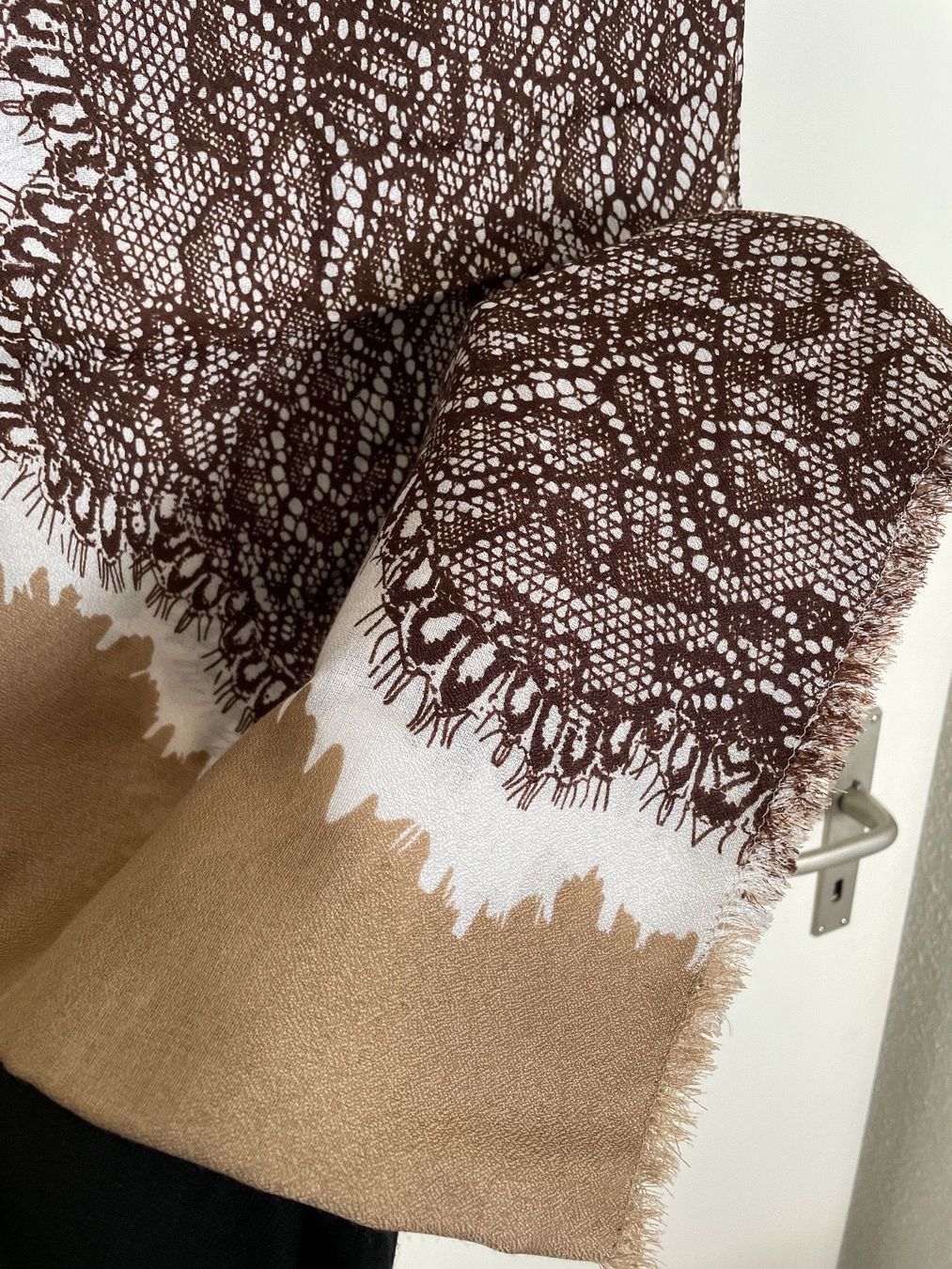 Foulard & Sciarpe: Brauntöne Schal / Tuch – Usato da Horgen venduto da linuxrp 1