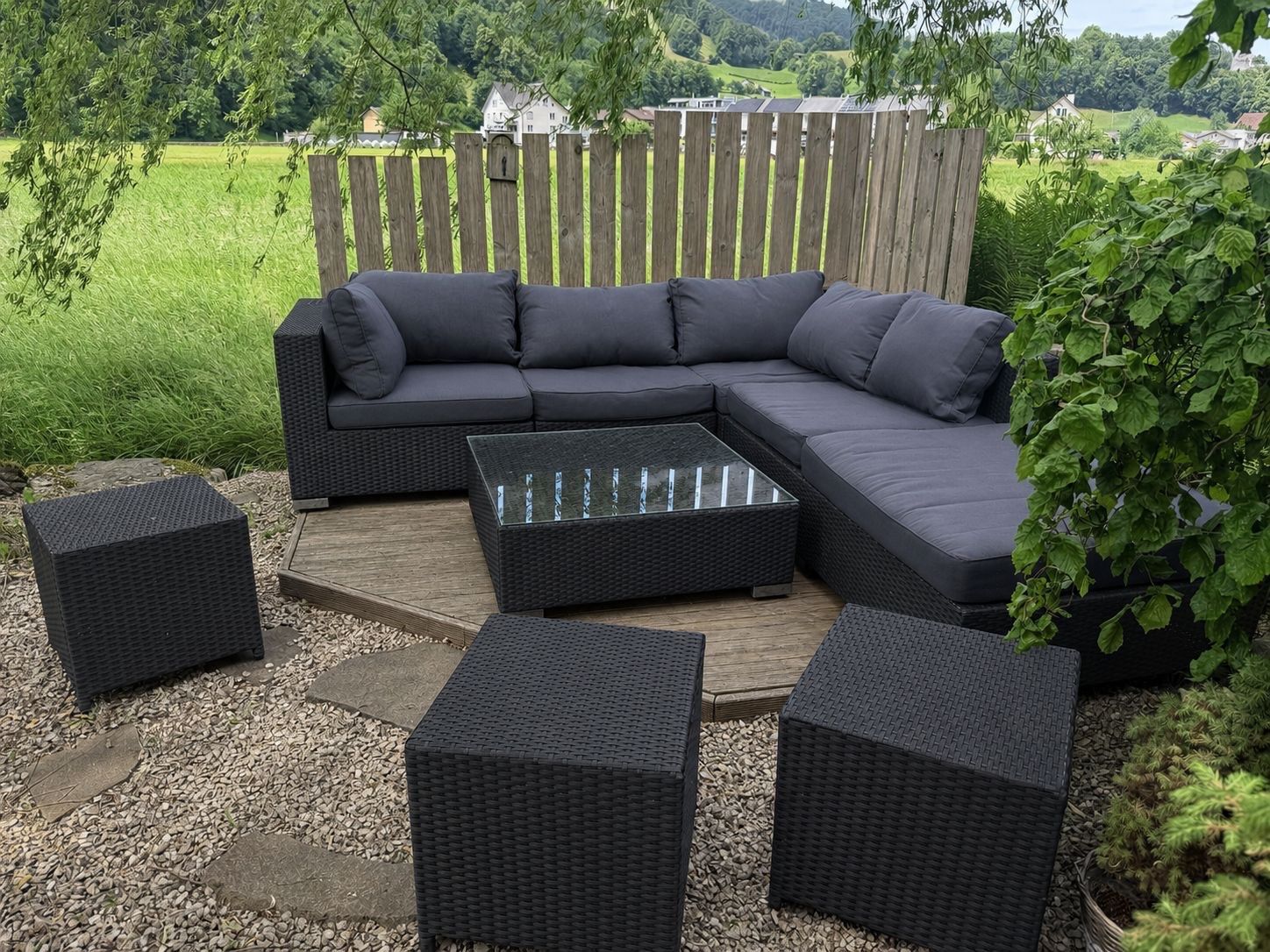 Divani: Gartenlounge Rattan inkl. Tisch – Usato da Oberurnen venduto da Tfcld5