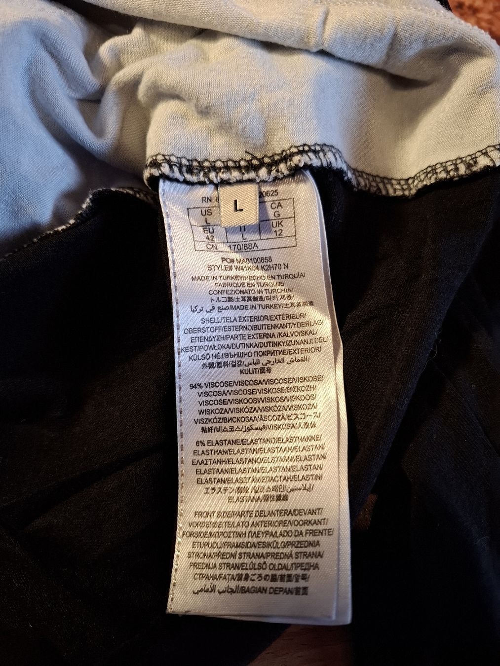 Guess T-shirt: Guess Shirt Gr.L – Usato da Ettenhausen TG venduto da Gismolio 3