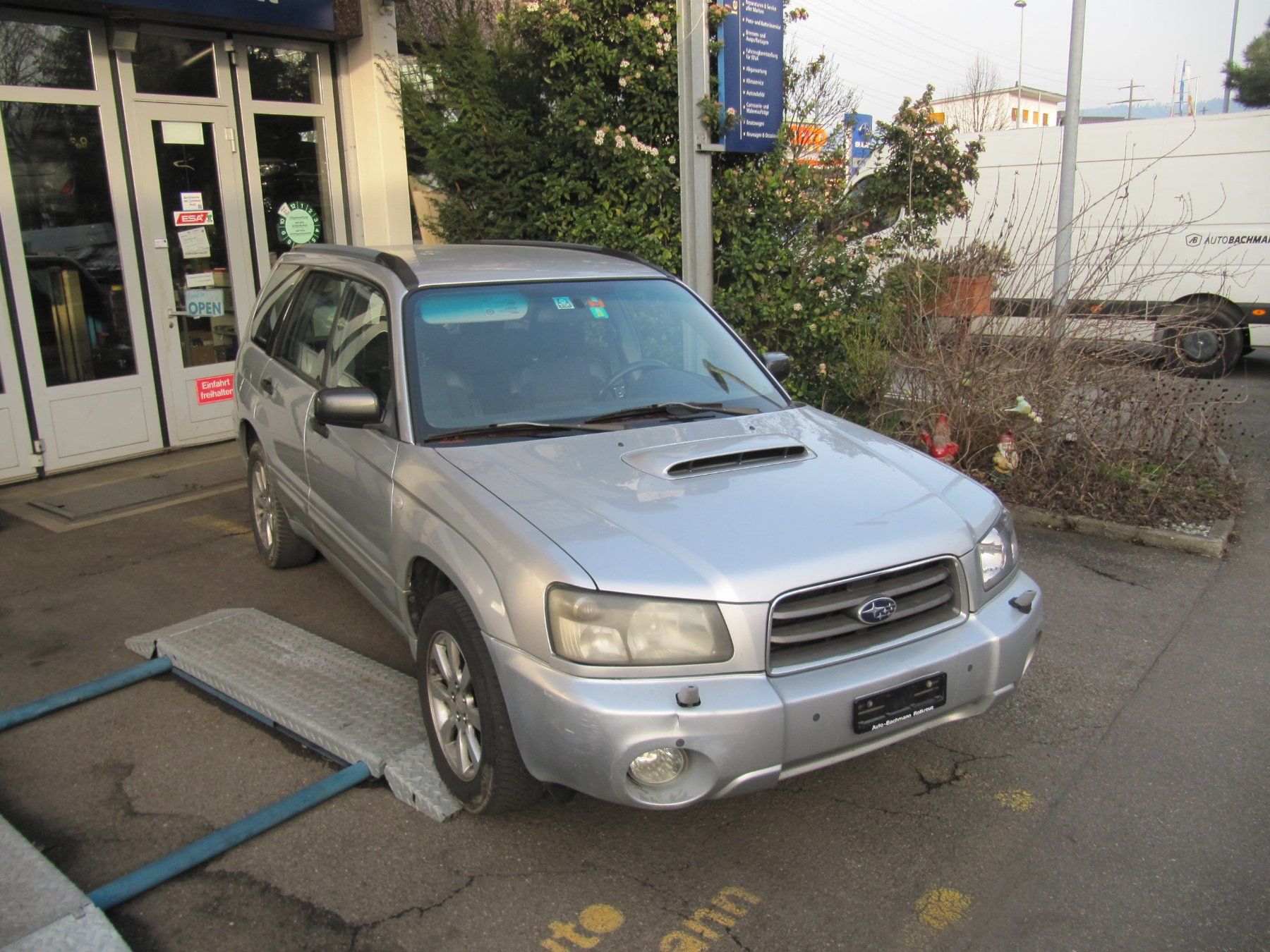 Subaru Automobili: Subaru Forester 2.0T 4WD – Usato da Rotkreuz venduto da auto-bachmann 9