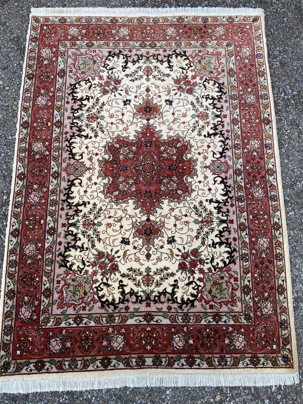 Tappeti: Herrliche Tabriz Korkw. m. Seide 142x103 – Usato da Steinhausen venduto da Super05 8