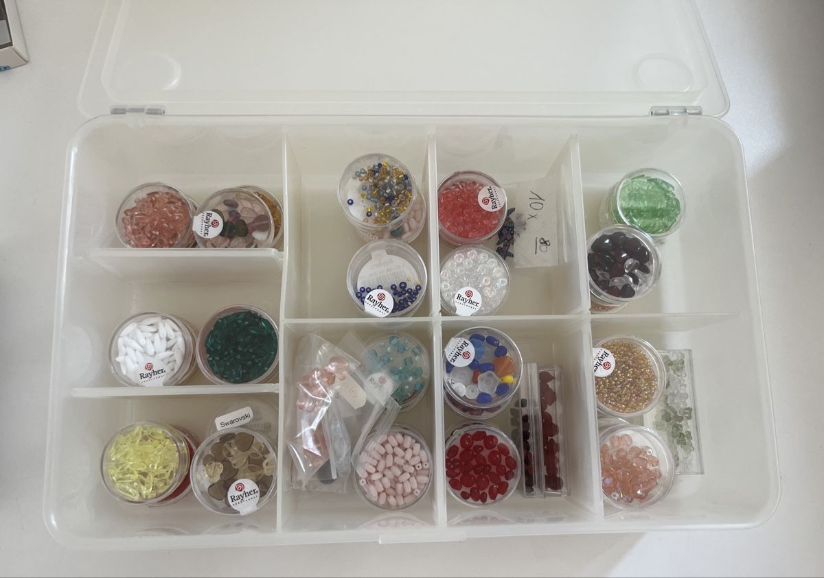 Perle (finte): grosse Perlensammlung in Box – Usato da Winterthur venduto da Numero1