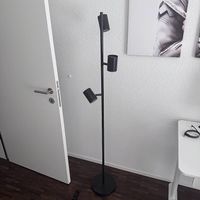 IKEA Stehlampe Schwarz