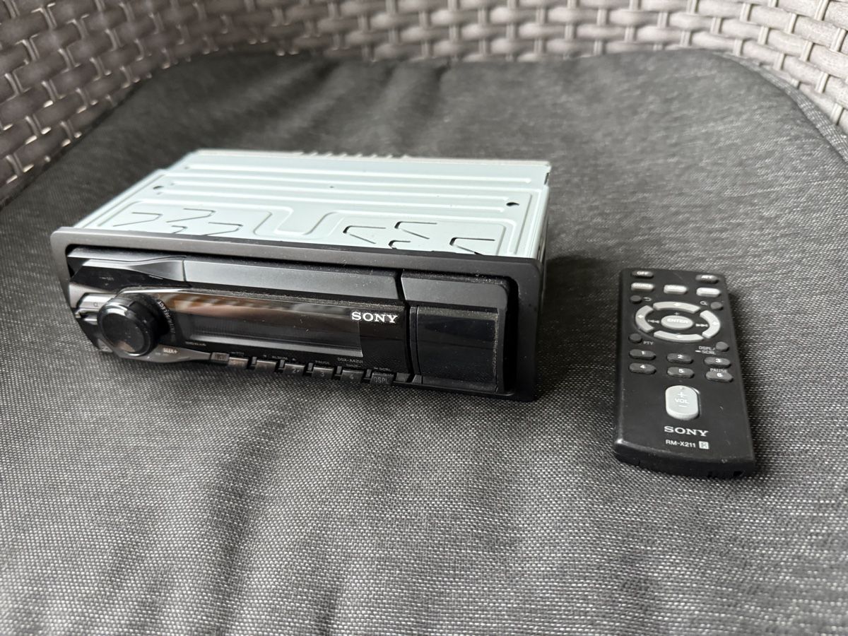 Sony Radio: Sony Autoradio DSX-A42UI USB – Usato da Giswil venduto da urr_7c5j