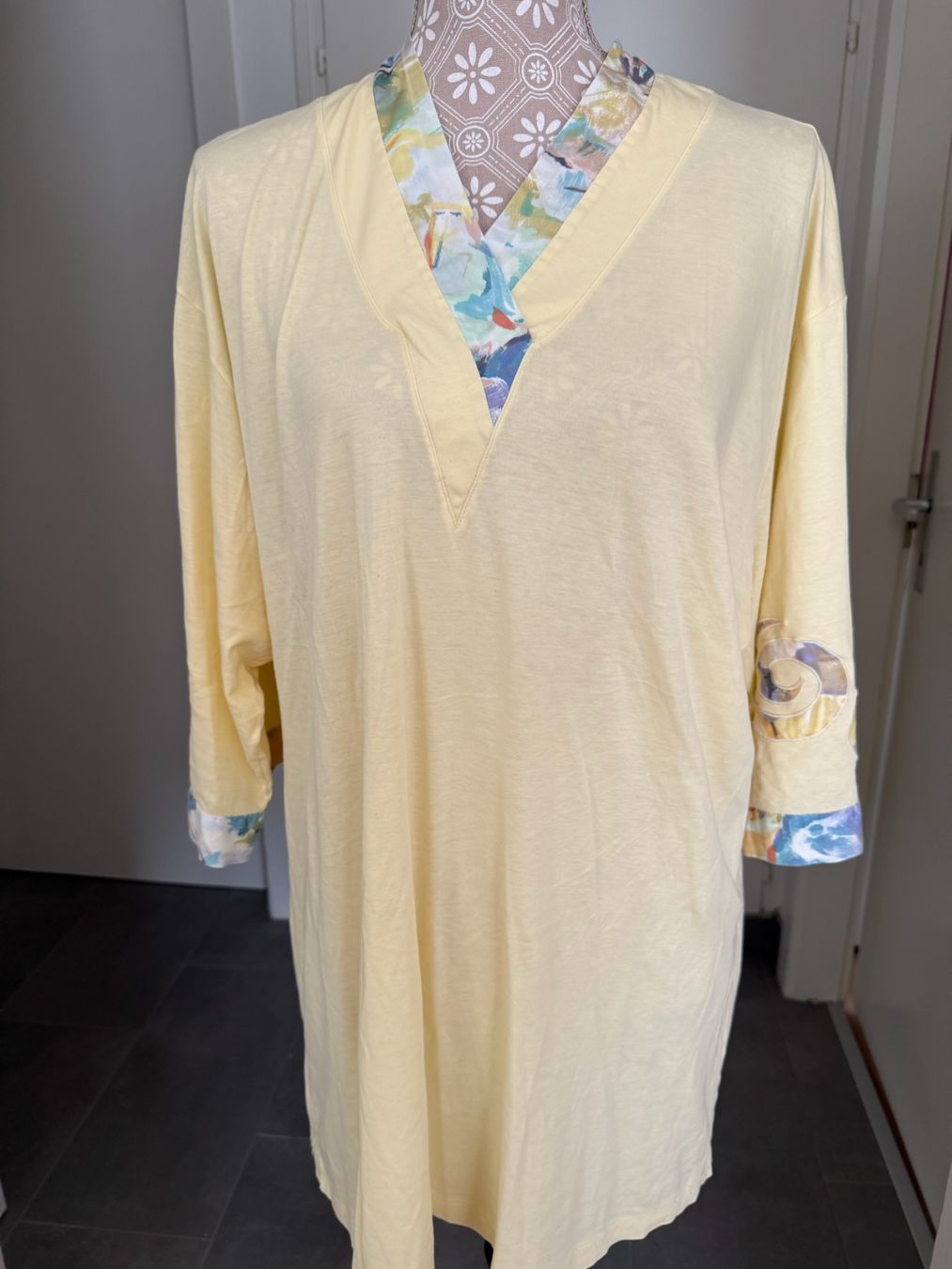 Hanro Negligees & Pyjamas: Hanro - chemise de nuit - M – Gebraucht aus Sion von accroshoes