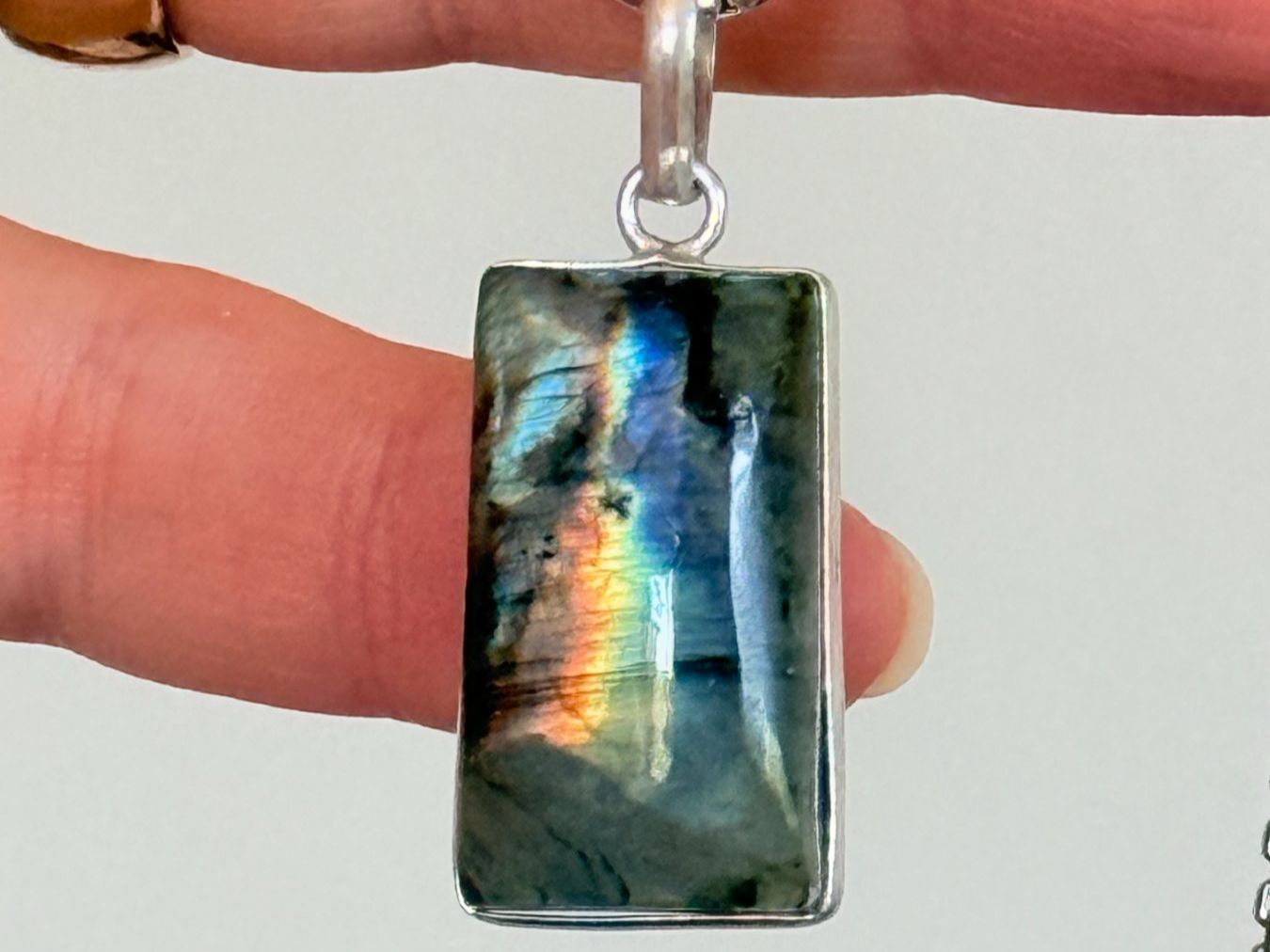 Catenine: Collier avec Labradorite – Nuovo e nell'imballaggio originale da Genève venduto da AWWA