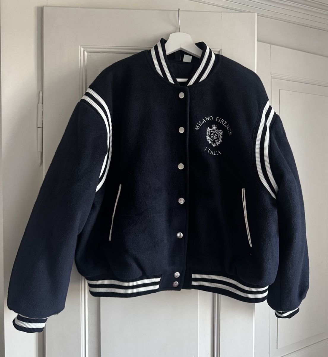 H&M Giacche: H&M College Jacke - Gr. L -Neu. – Nuovo (secondo la descrizione) da Zürich venduto da ber_78xz 1