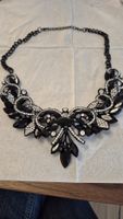 Elegante Statement-Kette, schwarz mit Strass-Steinen ✨