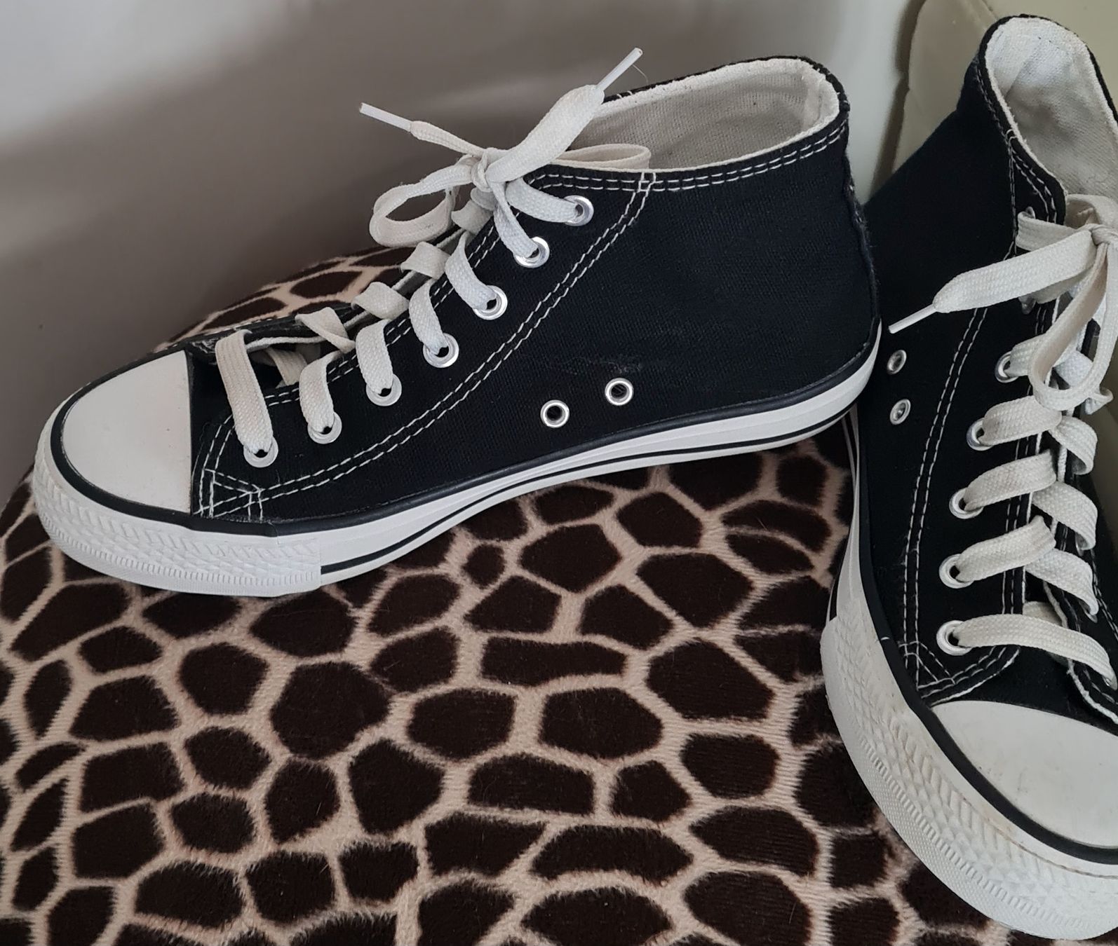Scarpe da donna: Sneakers Chiccoré Gr. 39 – Usato da Beinwil Freiamt venduto da tafa8 3