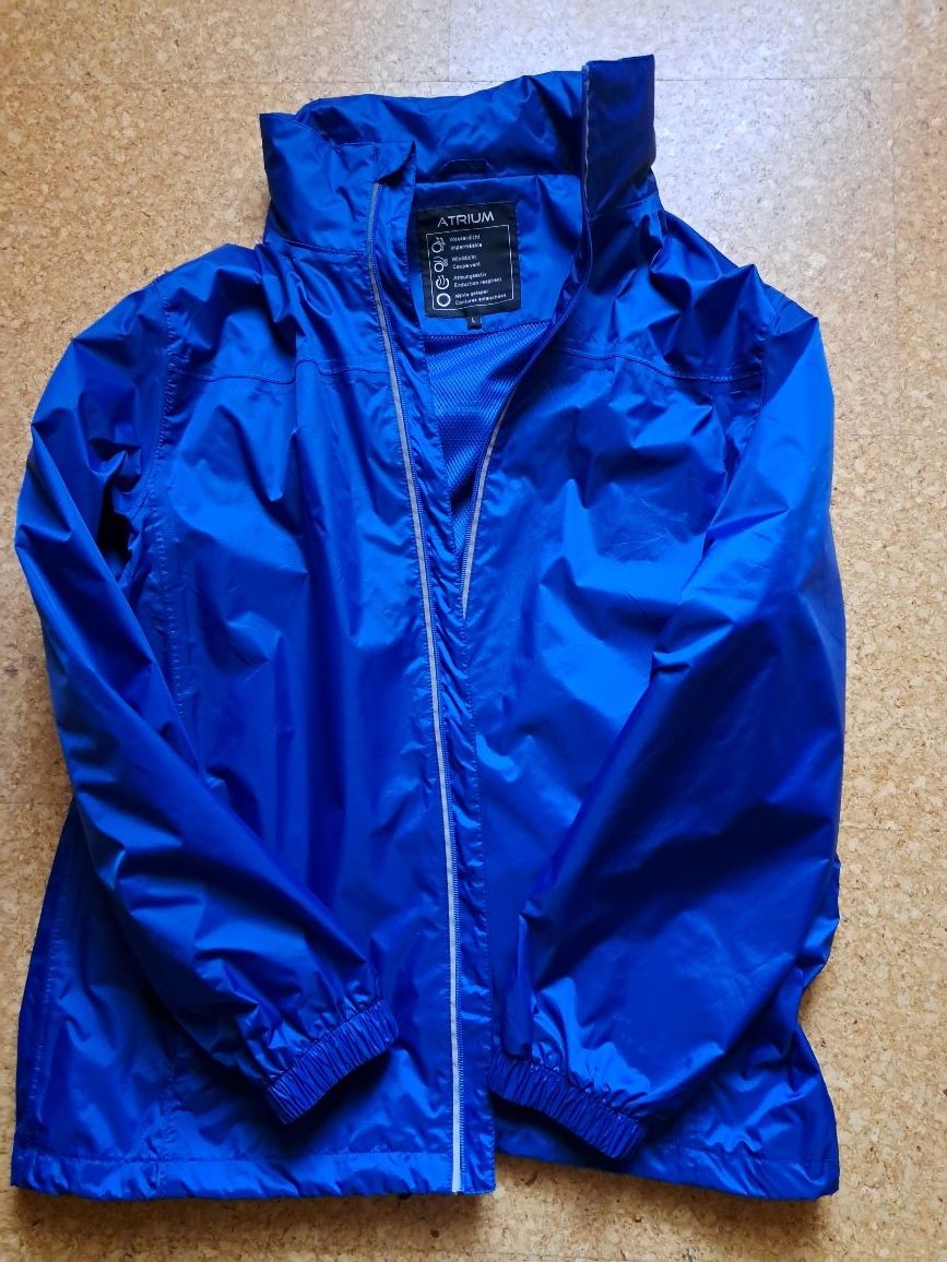 Giacche: Regenjacke Grösse L – Nuovo (secondo la descrizione) da Schüpfheim venduto da madeleine69