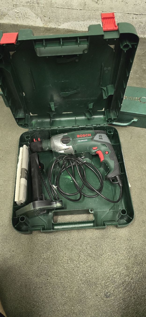 Bosch Trapani: Bosch Bohrmaschine – Usato da Weiningen ZH venduto da ped_fbx2