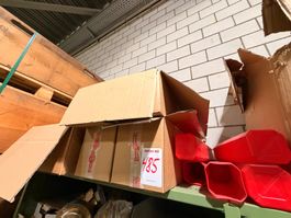 Posten mit Verpackungsmaterial (Lot 485) 8108 Dällikon