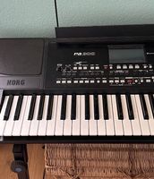Korg PA 300 Keyboard