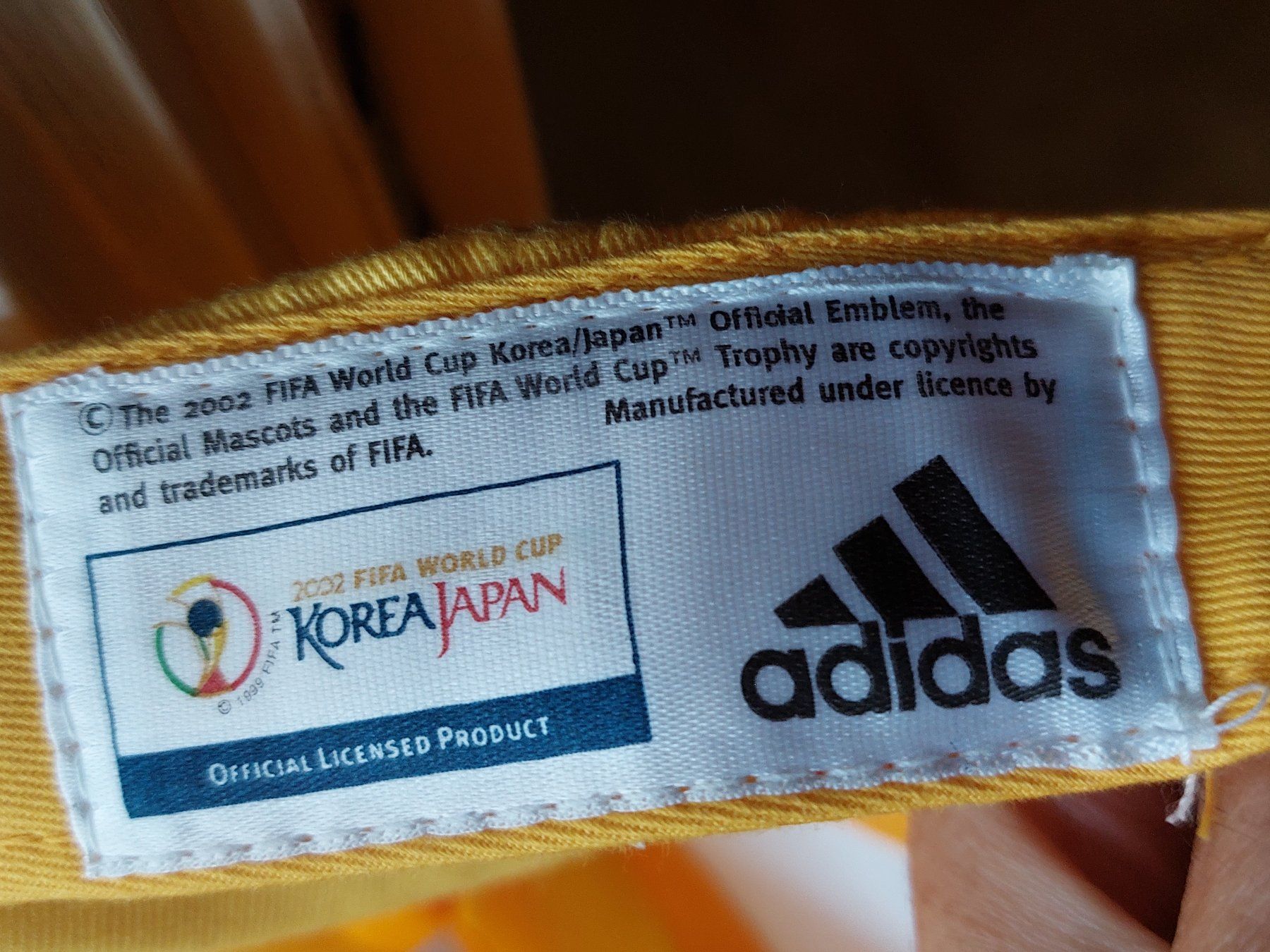 Copricapi, berretti & cappellini: FIFA World Cup Baseballcap – Usato da Bischofszell venduto da Tschufi 1