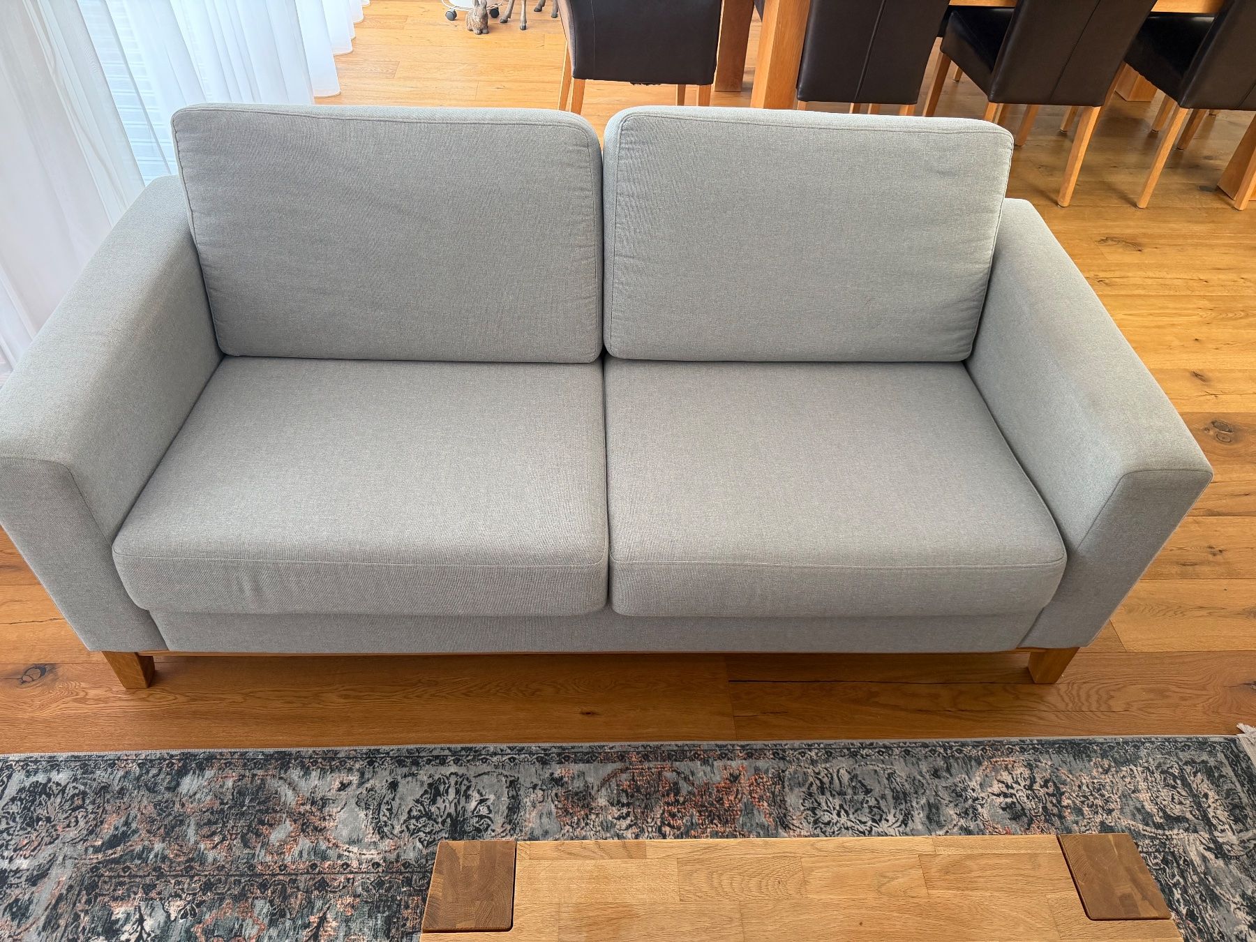 Livique Sofas: Sofa Set aus Stoff 2-teilig – D'occasion à Hünenberg par SAFS 1