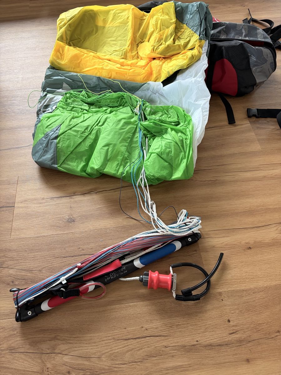 Kite: HQ Powerkite - Snowkite 8qm – Gebraucht aus Sargans von nevadie 1
