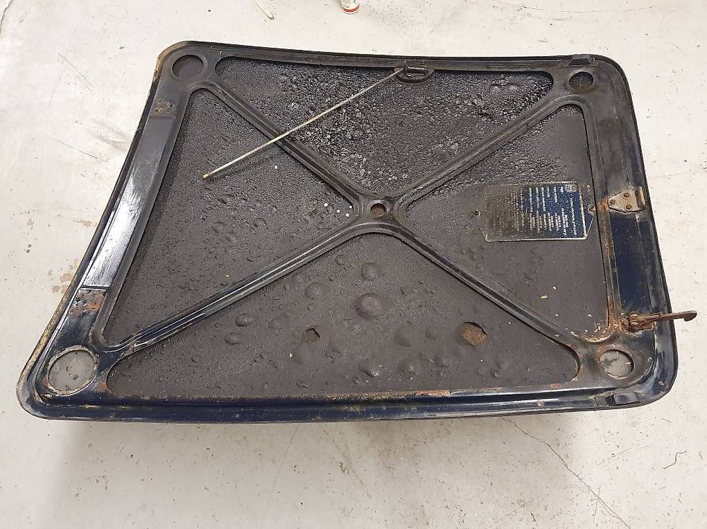Tutti pezzi di ricambio auto: Motorhaube Lancia Flavia – Usato da Bern venduto da Spider014 2