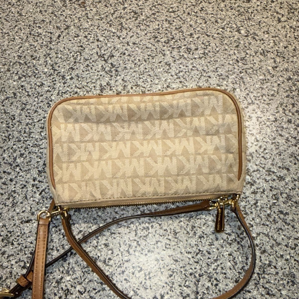 Michael Kors Taschen für Damen: Michael Kors clutch bag monogram beige leather – Gebraucht aus Basel von aaegh 7