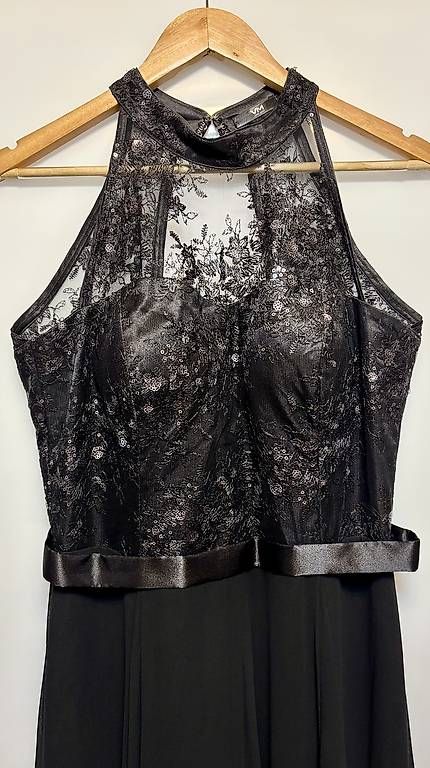 Robes: Abendkleid - Vera Mont - Schwarz - Grösse 40 – D'occasion à Rütihof par Jul_sr2c 2