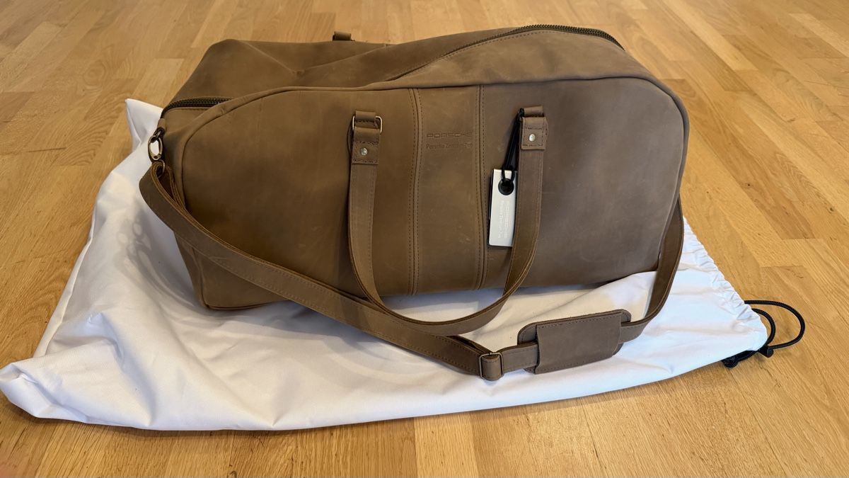 Porsche Taschen: Limited Edition Porsche Reisetasche – Neu und originalverpackt aus Allenwinden von aar_jbb6