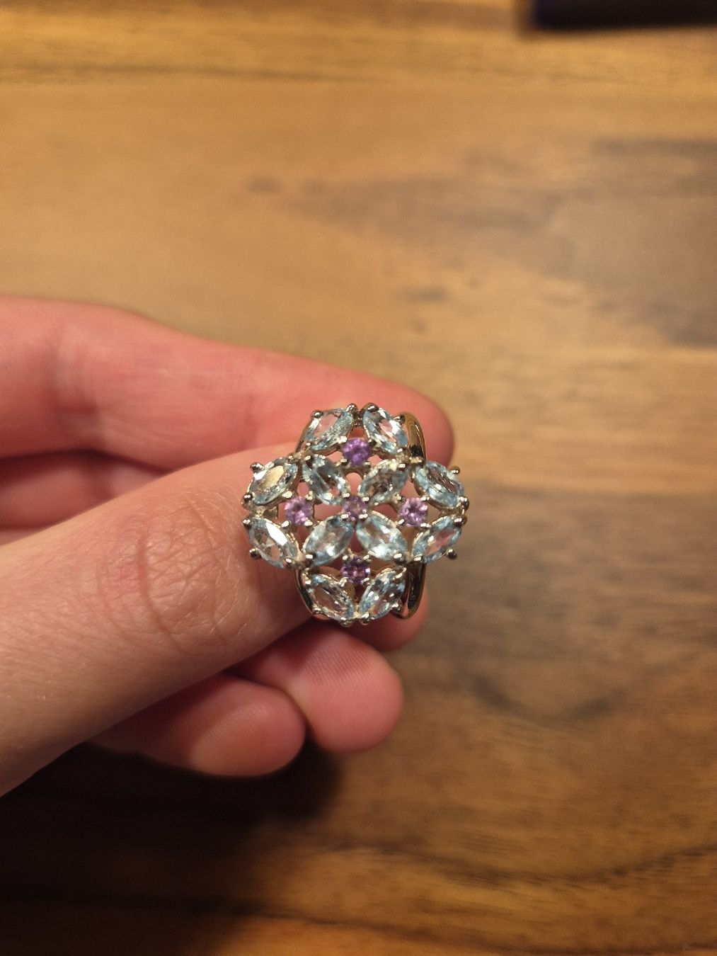 Anelli: Ausgefallener Ring mit bunten Glassteinen – Usato da Schlieren venduto da nat_76vd 2