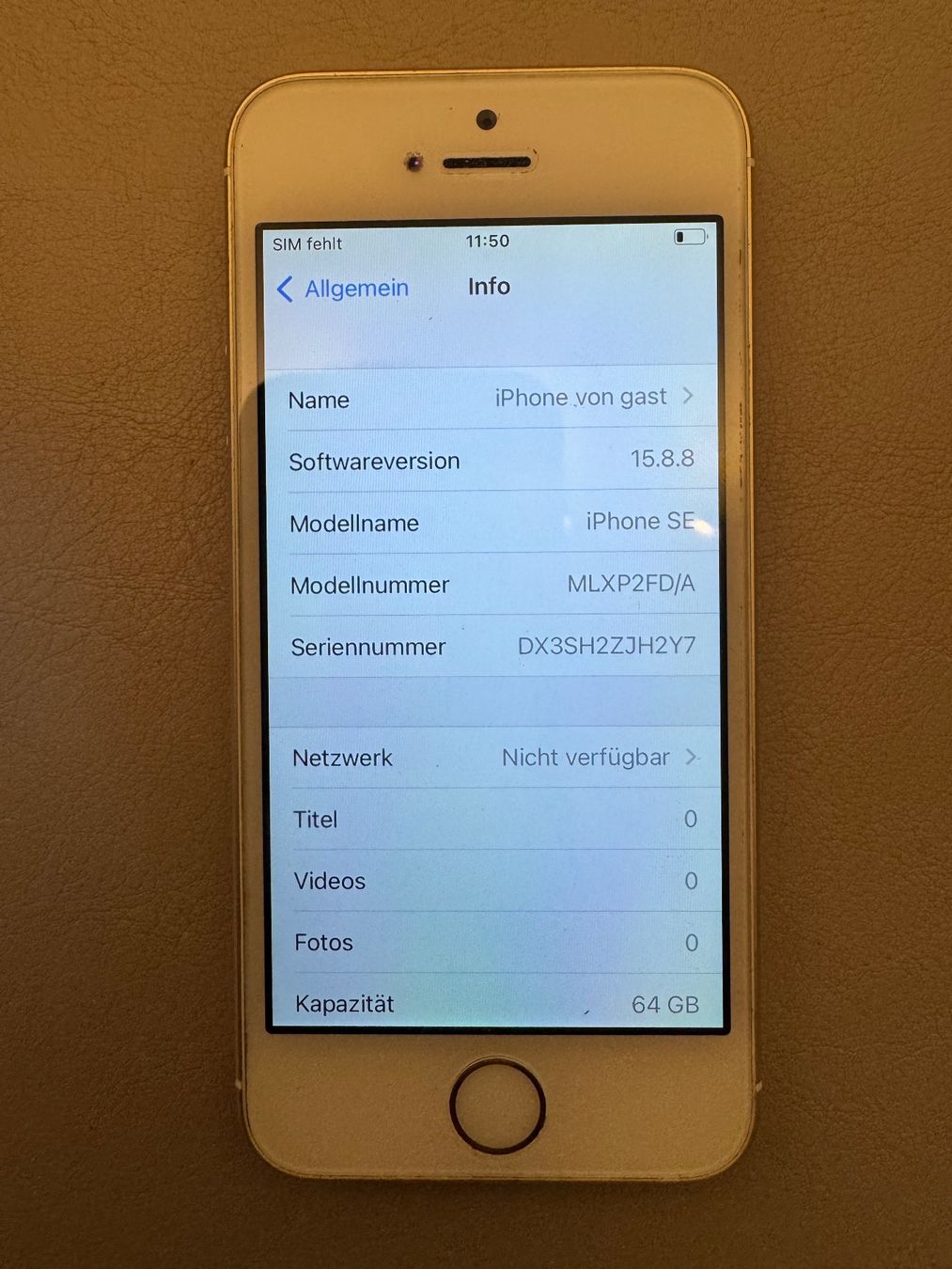 Apple Telefoni cellulari / Smartphones: iPhone SE – Usato da Adliswil venduto da Busys 1