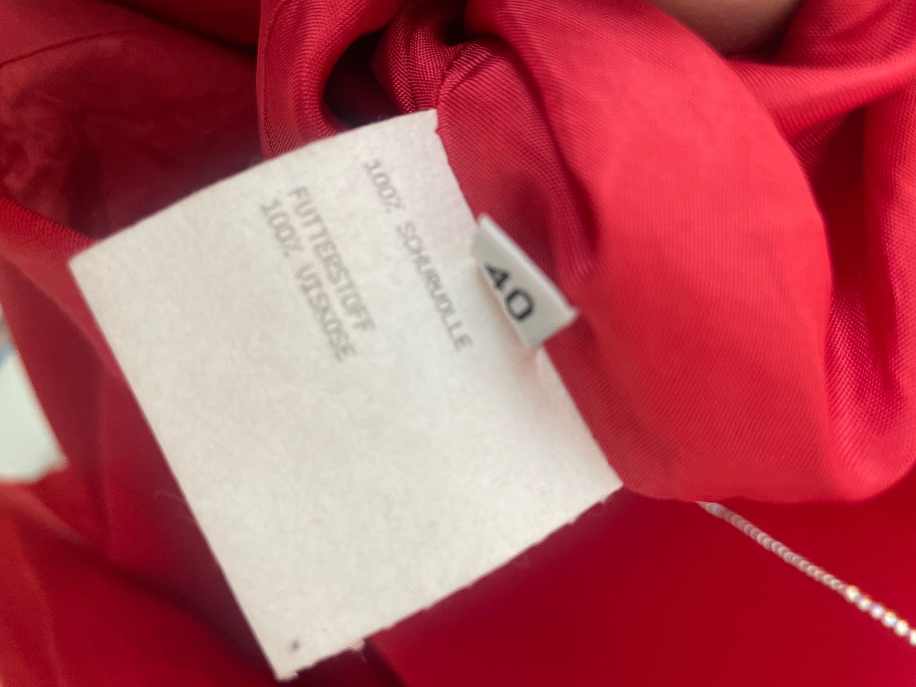 Giacche: ALLES RAUS Roter Blazer – Usato da Kloten venduto da simones.thriftshop 4