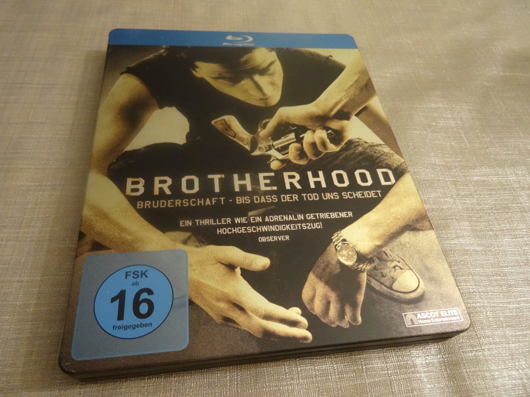 Tutti i DVDs: Brotherhood Blu-Ray Steelbook – Usato da Olten venduto da Disc-Verkauf