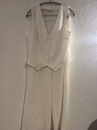 Ensemble d'été taille  : pantalon fluide, top et veste écrue