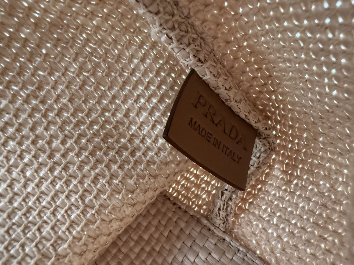 Prada Borse da donna: Borsa PRADA Shopping bag – Usato da Sion venduto da marca75 7