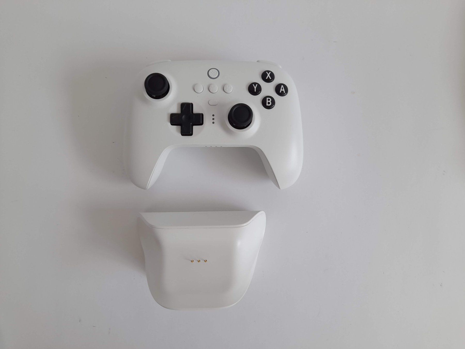 Controller: 8BITDO CONTROLER – Neu (gemäss Beschreibung) aus Liebefeld von Restwert_Liebefeld 2
