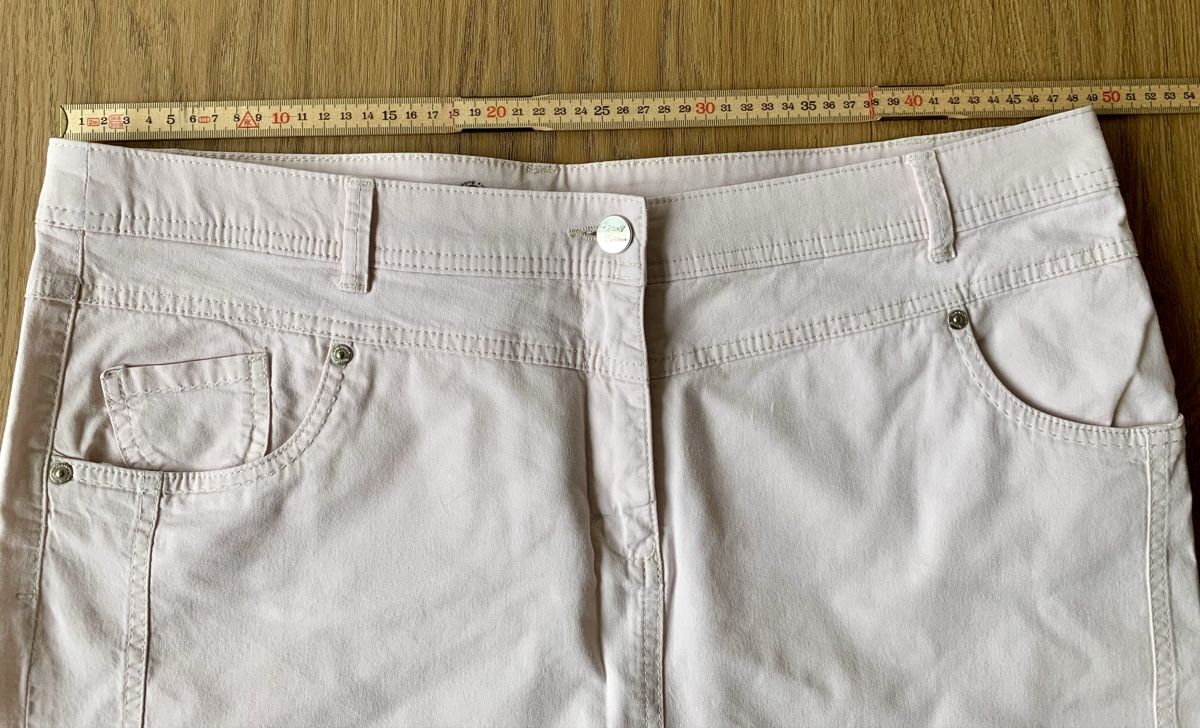 Gonne: Jupe rose/gris pâle, taille 46 – Usato da Port venduto da granitod 1