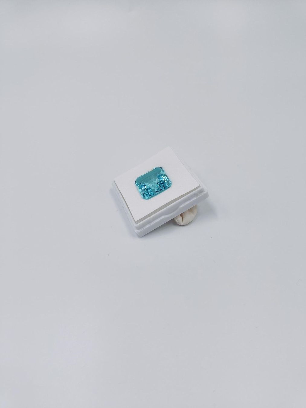 Pietre preziose: 1 AQUAMARIN 66.92 CT. – Usato da Luzern venduto da EdiGem 1