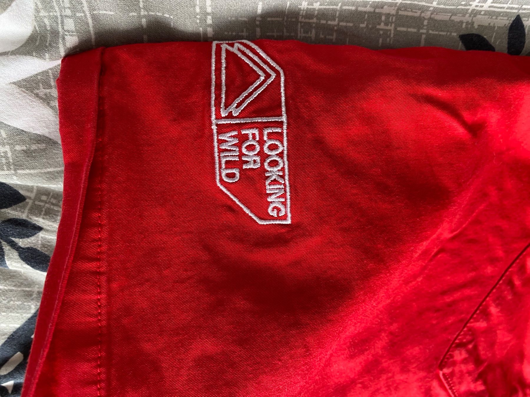 Pantaloni: Short court Looking for Wild – Usato da Auboranges venduto da Italik04 2