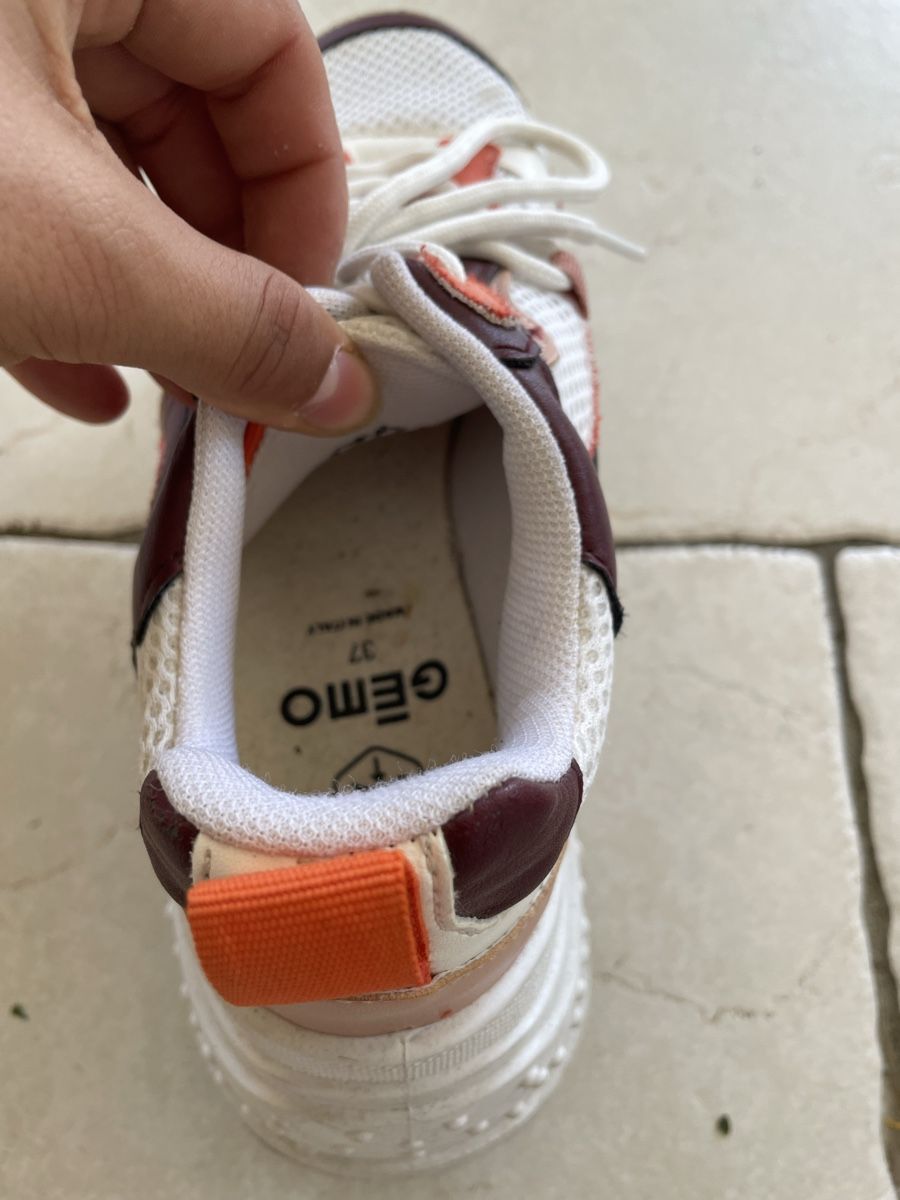 Scarpe da donna: Paire de baskets – Usato da Lavigny venduto da Lea_9rxv 4