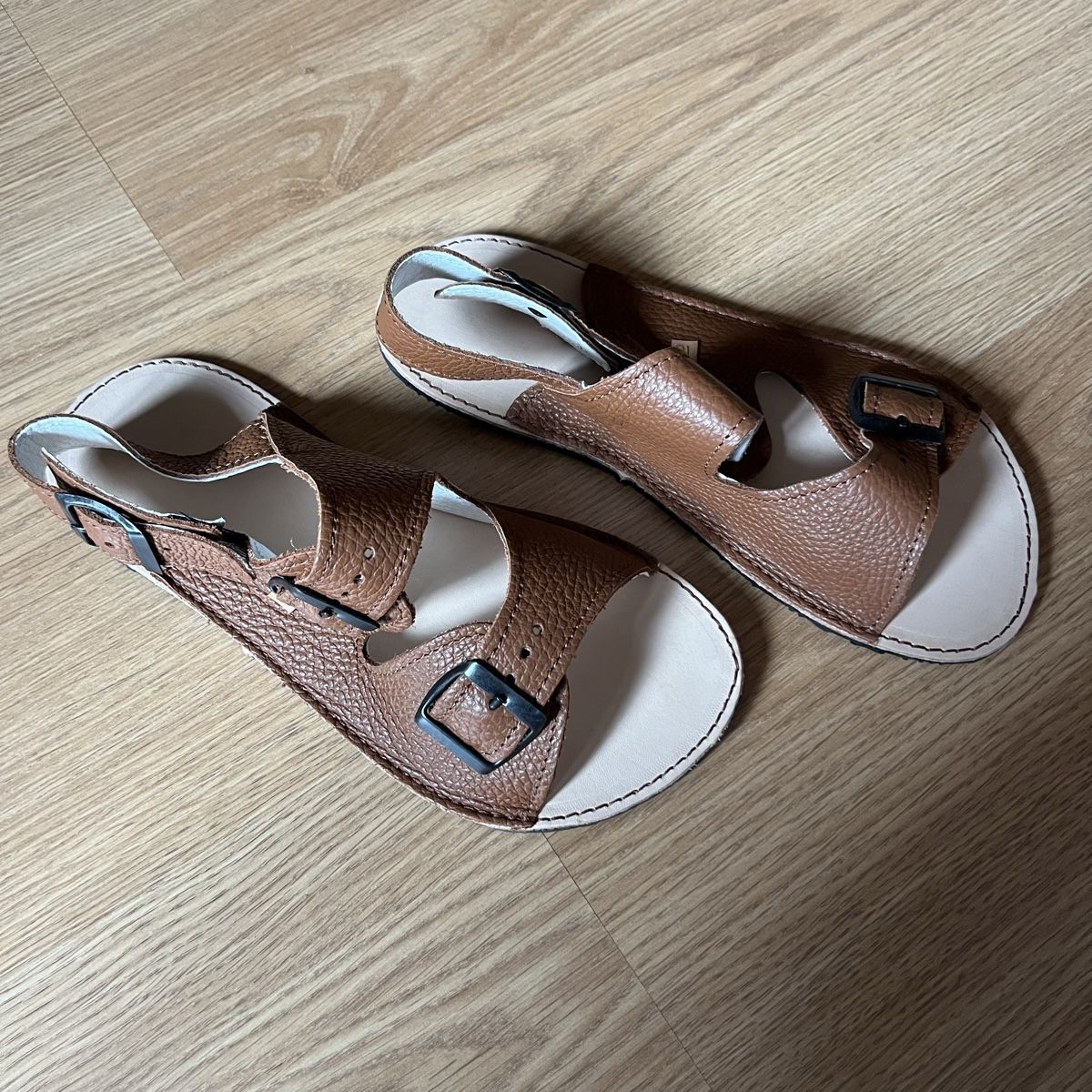 Scarpe da uomo: Barefoot Sandalen Tomar Creation 37 – Nuovo (secondo la descrizione) da Chesalles-sur-Oron venduto da poppyscloset 1