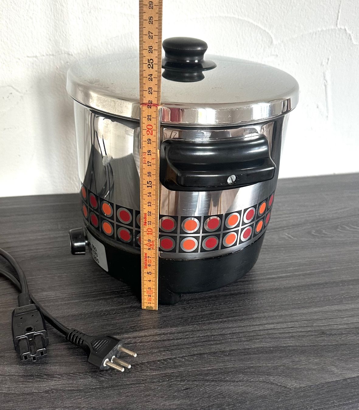 Sigg Padelle: Fritteuse SIGG vintage – Usato da Zürich venduto da brazerola 9
