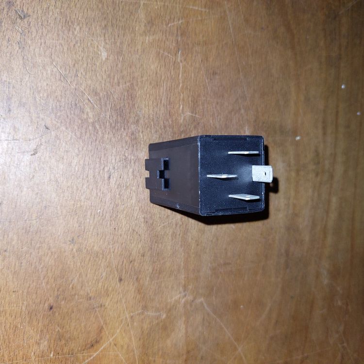 YananAC 6-Pol Blinkgeber 12V 21W - Universal Blinkerrelais Für Traktor & Oldtimer | Kompatibel Mit Hella 4DN008768