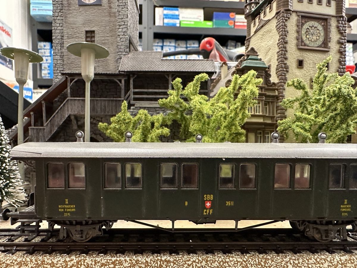 Liliput Trains électriques: Liliput SBB Personenwagen – D'occasion à Lupsingen par New-Haven 1