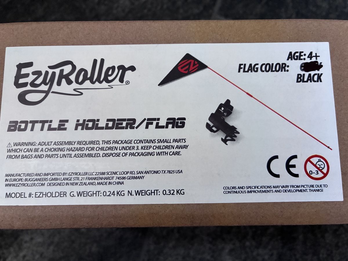 Spielzeuge: Ezyroller Bottle Holder/Flag Black Age 4+ New – Neu und originalverpackt aus Oberwil BL von watericeair