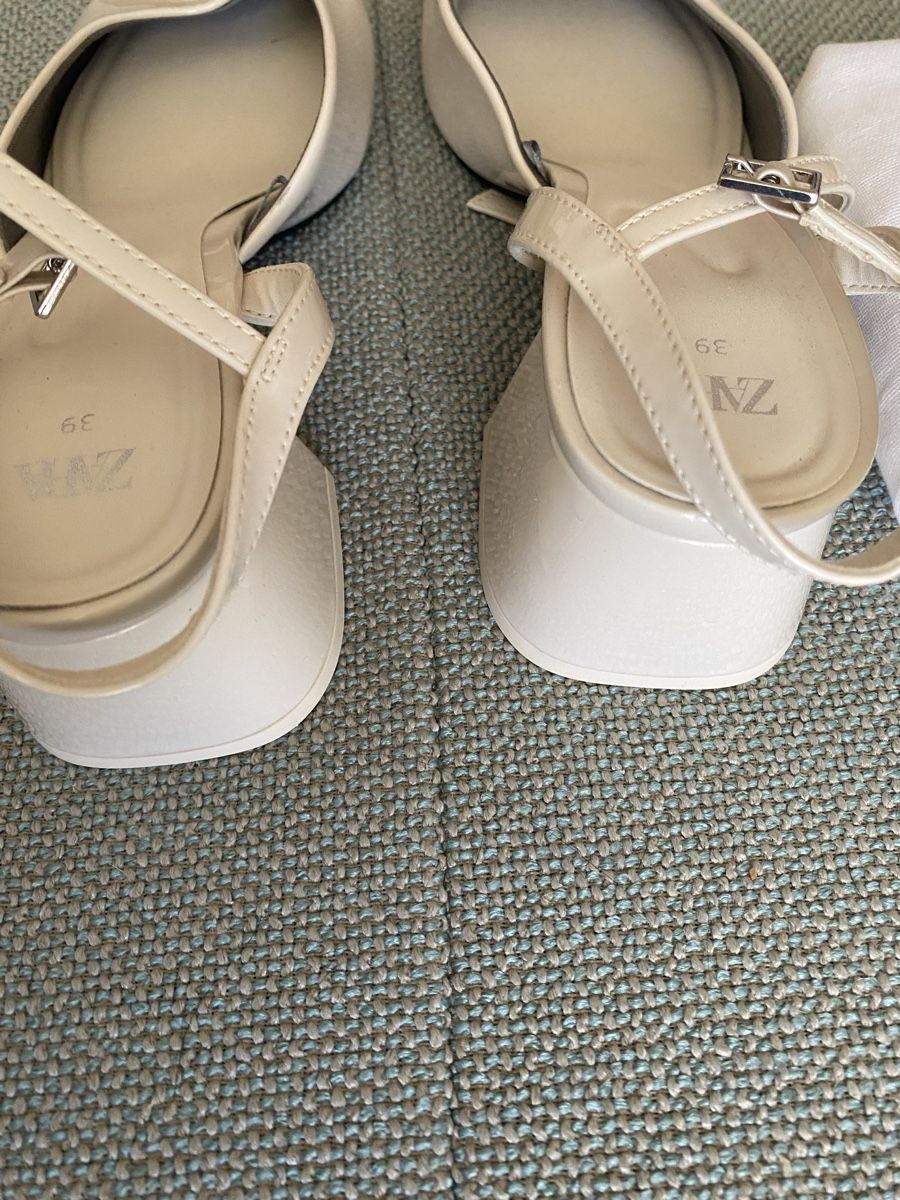 Zara Scarpe da donna: Zara  Mode Sandalen – Nuovo e nell'imballaggio originale da Kaiseraugst venduto da RJ03 1