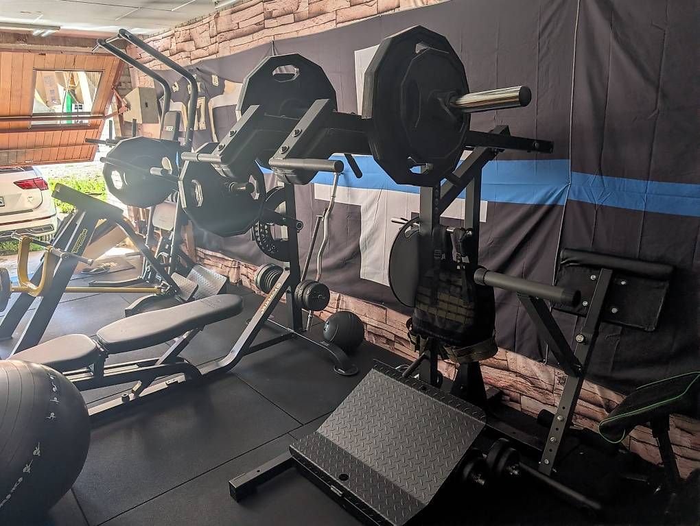Hometrainer: ATX Lever Arm Squat – Usato da Windlach venduto da Tangler89 1