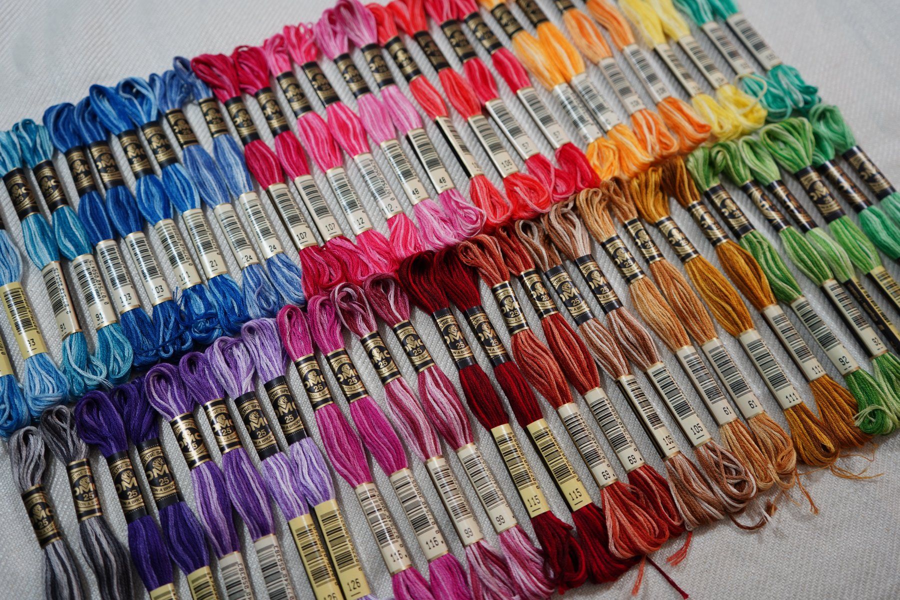 Cordicelle & Fili: 56 DMC Mouliné Spécial Multicolor Art 117 - LOSB3 – Nuovo e nell'imballaggio originale da Mels venduto da DACRI 5
