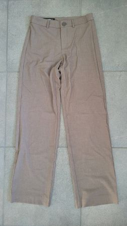 EleganteDamenhosen Pull&Bear beige Grösse 34 guter Zustand
