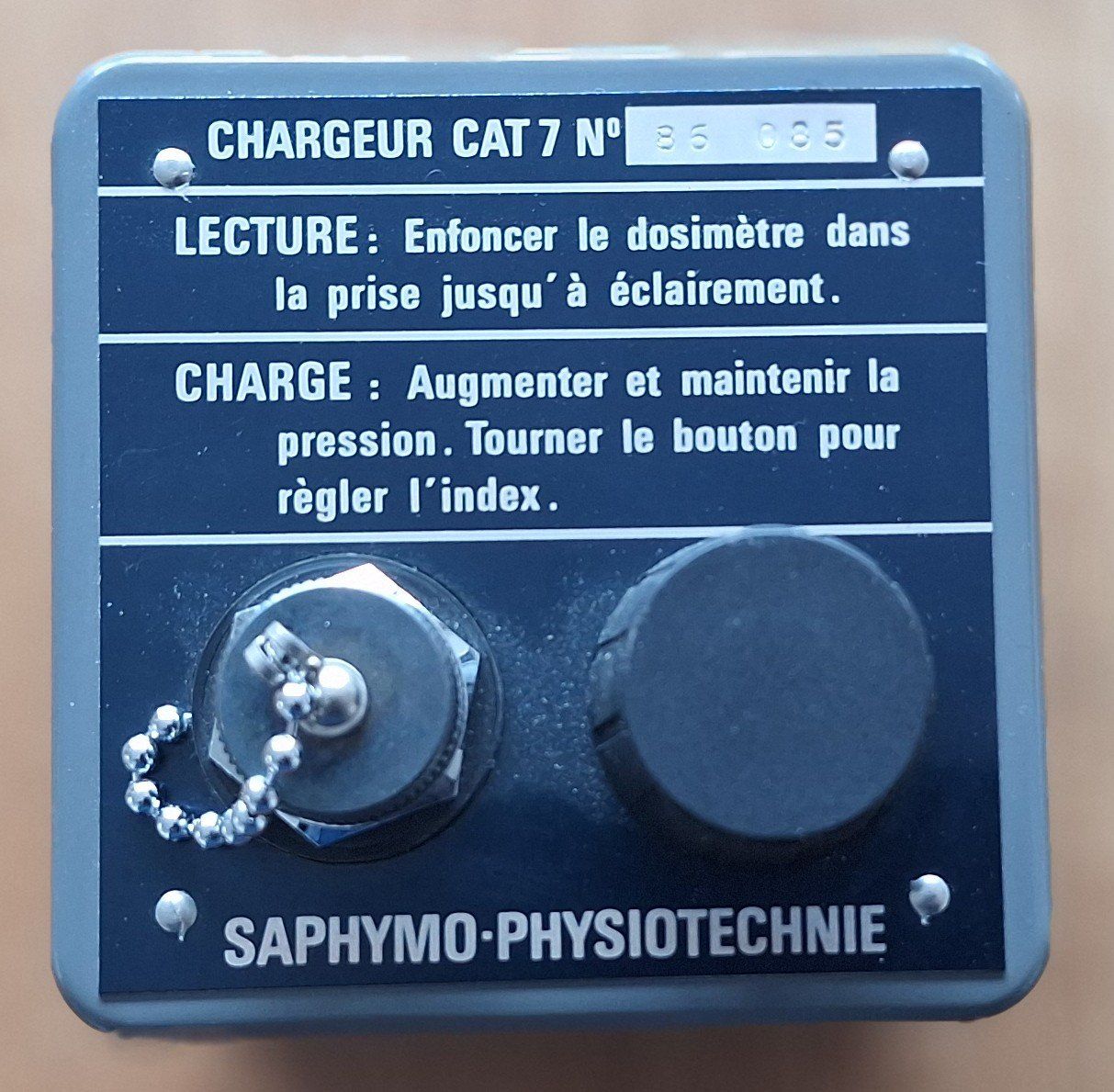 Caricabatterie: Ladegerät zu Dosimeter – Usato da Schaffhausen venduto da Hottschili