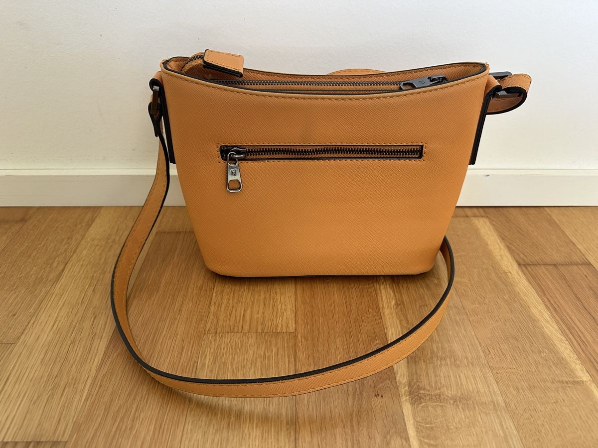 Borse da donna: Handtasche – Usato da Uster venduto da Mike_05 1