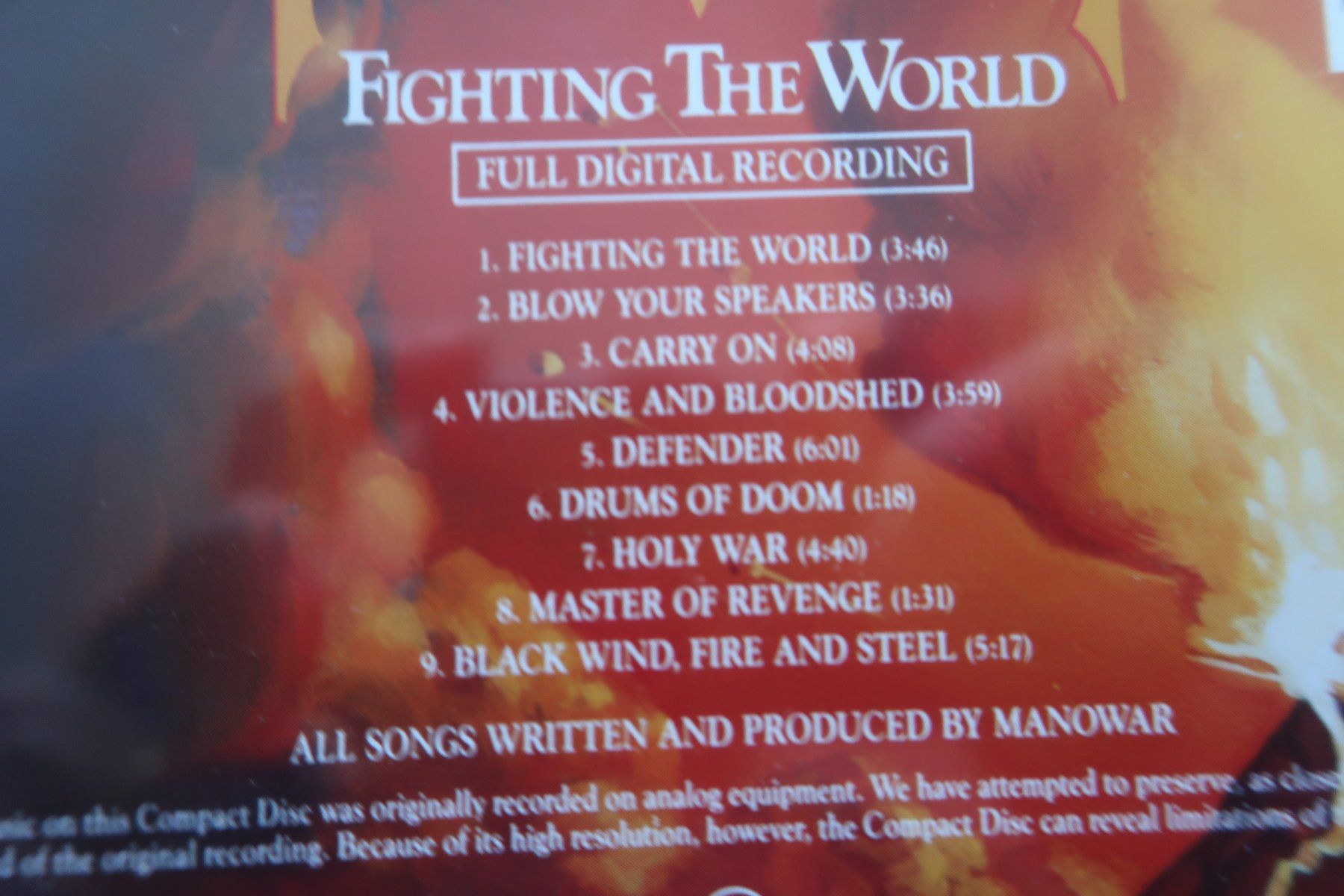 CDs: MANOWAR - FIGHTING THE WORLD - CD – D'occasion à Basel par Patiscat 2