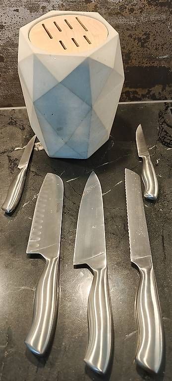 Messer: Kuhn Rikon Monument Messerblock + Messer – Gebraucht aus St. Gallenkappel von jen_x8cl